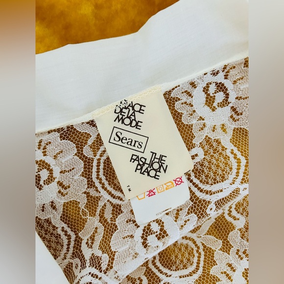 VINTAGE 70s Sears Lace Robe - Picture 2 of 9